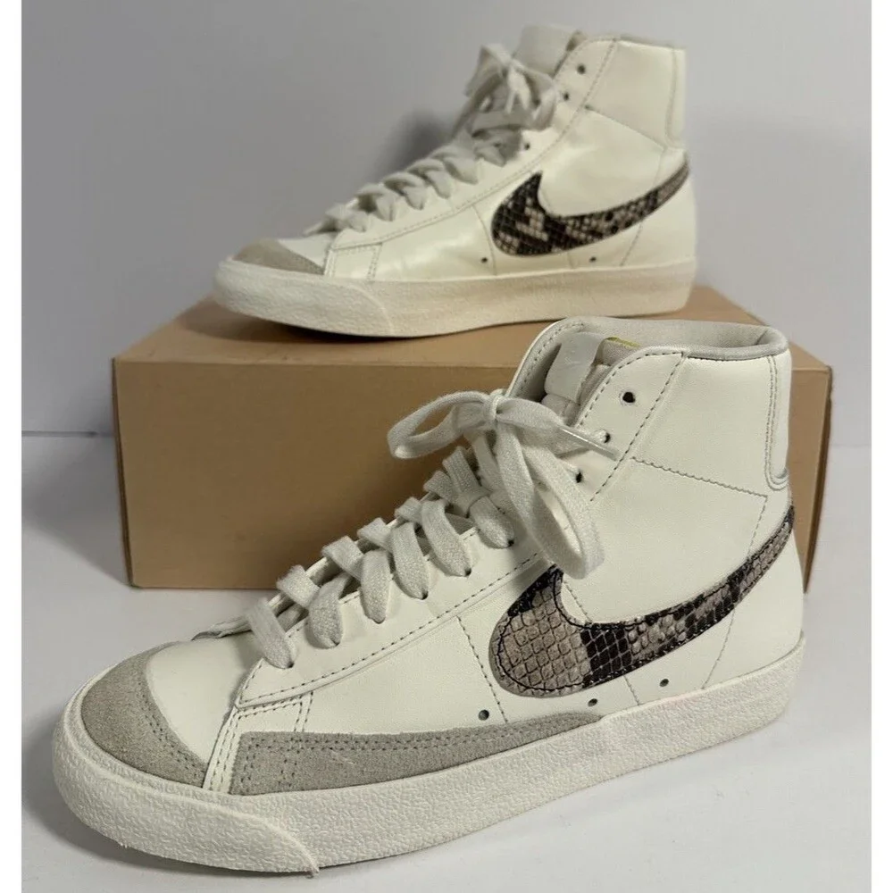 Nike Blazer Mid 77 Snakeskin Swoosh White Cream DA8736-100 Womens 6.5 EUC
